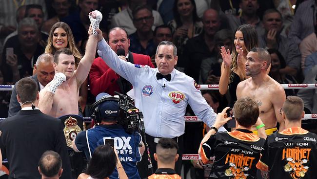 The Horn-Mundine fight was a ratings winner. AAP Image/Dave Hunt