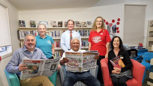 Clarence MP Chris Gulaptis welcomed the funding announcement for the Lower Clarence libraries with CEO of Yaegl Traditional Owners Aboriginal Corporation Billy Walker, Maclean Library Assistant Louise Tyrie, CVC Senior Library Officer Jane Kreis, CVC Mayor Jim Simmons and CVC Regional Librarian Kathryn Breward.