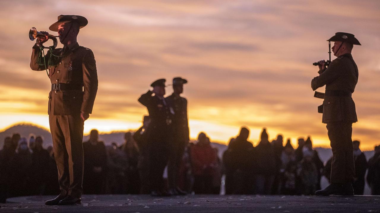 Anzac Day 2023 Hobart Dawn Service, parade Townsville Bulletin