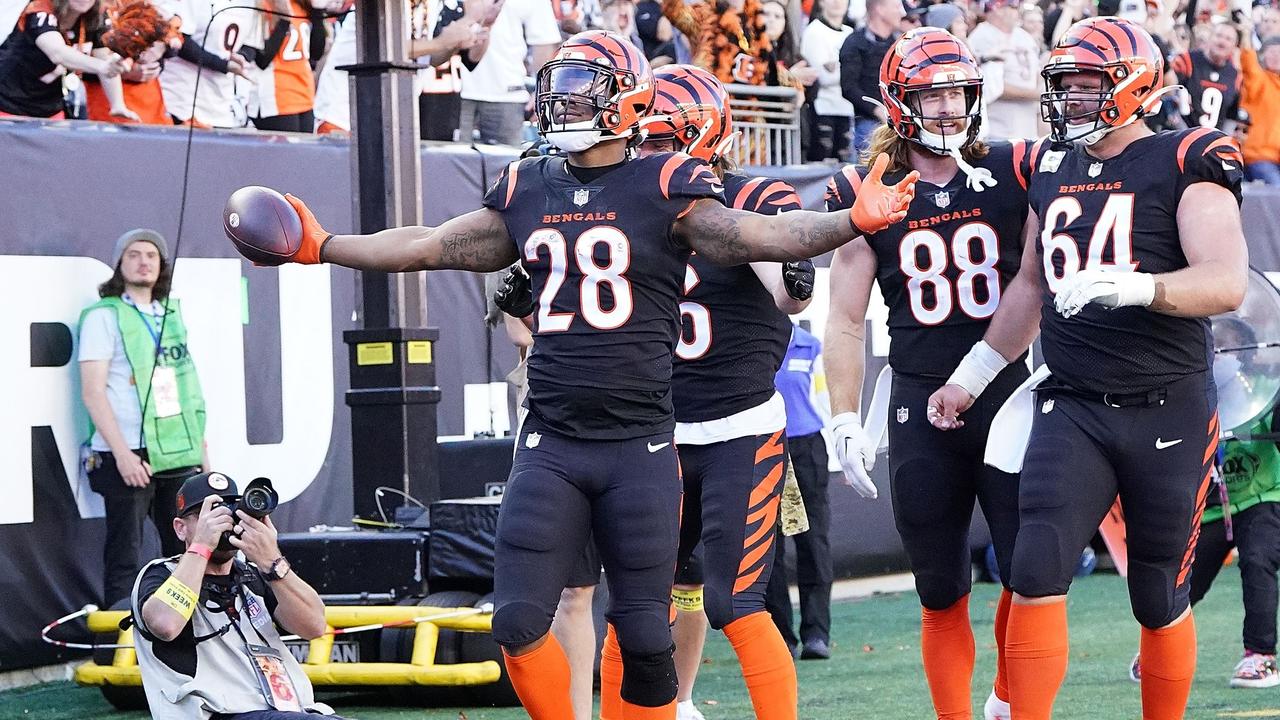 Bengals get record day from Mixon in bouncing back from ugly loss by  belting Panthers