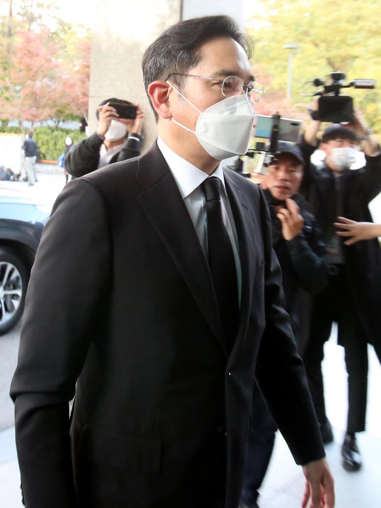 Lee Jae-yong arriving for the funeral of his father. Picture: Yonhap / AFP