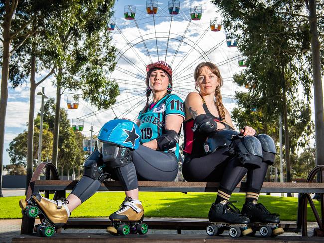 Didi Harris (Trinket) and Isabelle Hermes (Ankle grinder) were due to battle it out at the Roller Derby Grand Final at Wayville Showgrounds before Covid interrupted. Picture: Tom Huntley