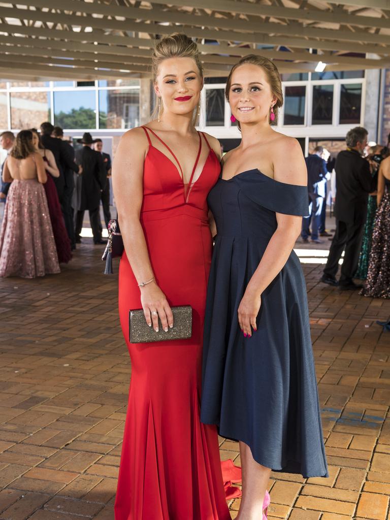 2020 Toowoomba formals: Downlands College 2020 graduates valedictory ...