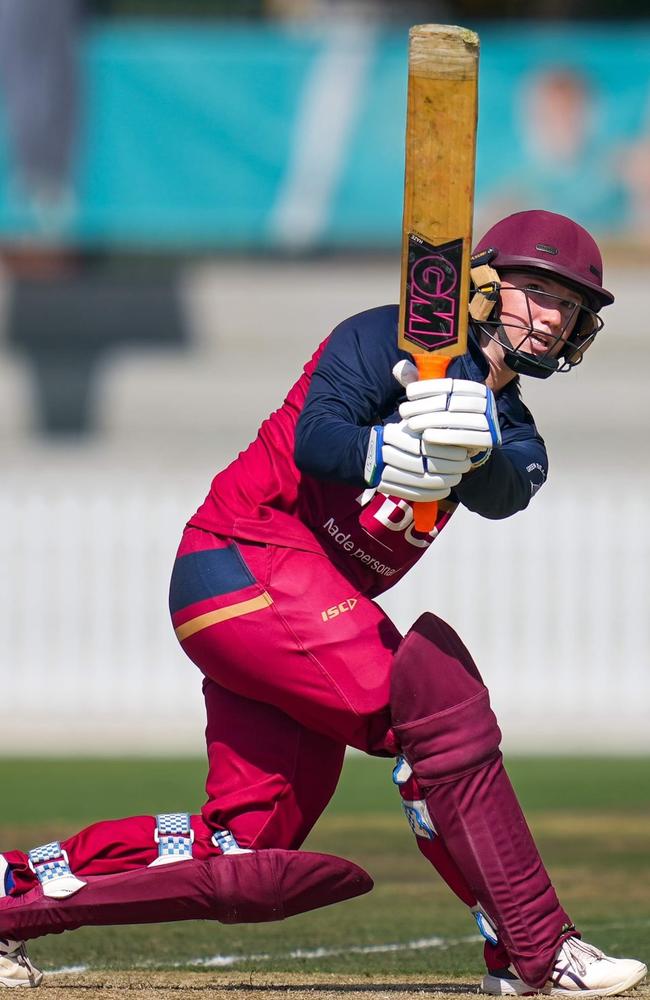 Emma Jackson bats for University of Queensland Cricket Club. Picture: UQ/Contributed.