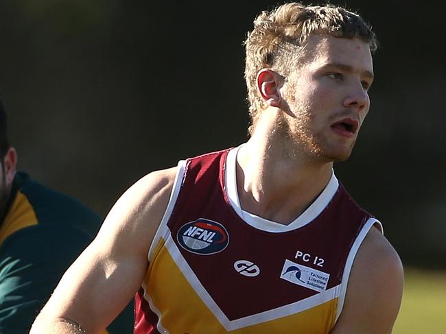 Alden Meale in action for Lower Plenty. Picture: Hamish Blair