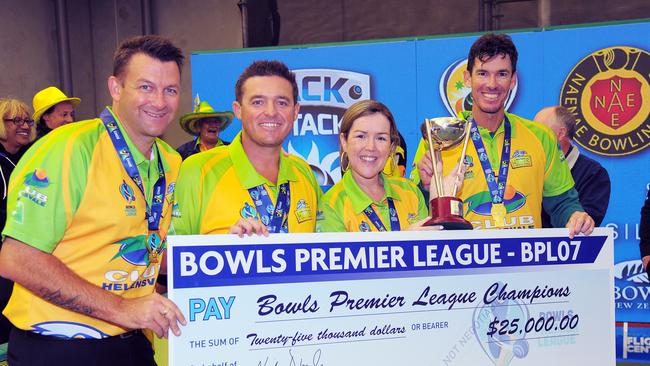 The Hawks celebrate winning the Bowls Premier League final between the Gold Coast Hawks and Brisbane Pirates at Naenae Bowling Club in Wellington, New Zealand on Thursday, 26 April 2018. Photo: Dave Lintott / lintottphoto.co.nz