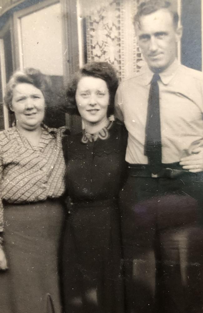 Just before leaving the UK with Sarah Armstrong, (mother-in-law) Dorothy (wife) and Sydney Wilfred Cheetham.