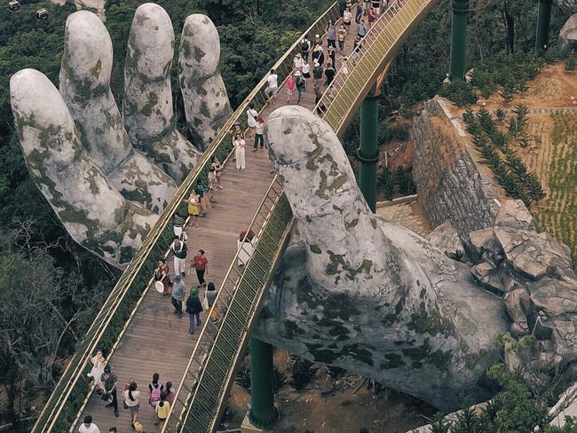 Golden Bridge, Vietnam. Picture: @smashpop