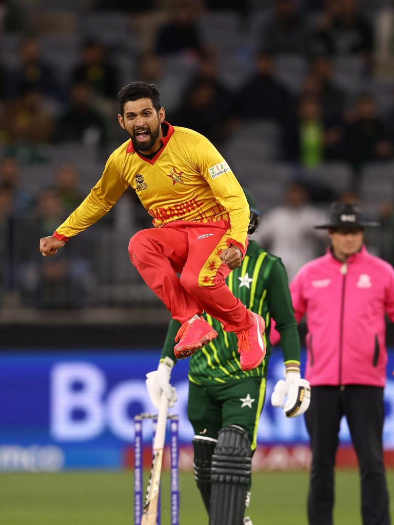 Sikandar Raza of Zimbabwe. Photo by Paul Kane/Getty Images.