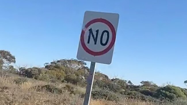 A road sign defaced to read 'No' near Arno Bay on the Eyre Peninsula in South Australia. Picture: Snapchat