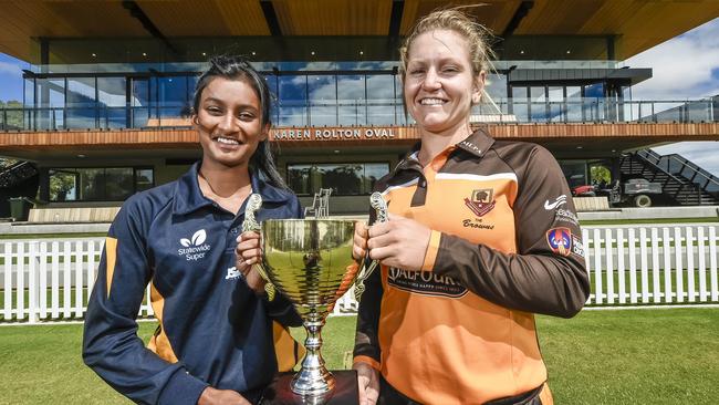 TITLE TIME: West Torrens’ Jess Joseph and Kensington’s Bridget Patterson before last season’s T20 grand final. Picture: ROY VANDERVEGT.