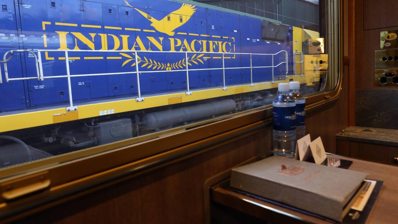 Gastro outbreak on transnational Indian Pacific rail