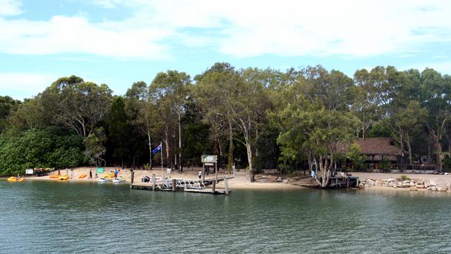 McLaren's Landing, just north of Tipplers on South Stradbroke Island.