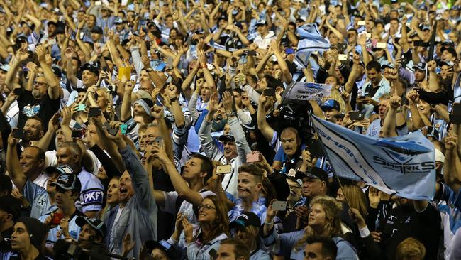 This is the worst news for Sharks fans on the eve of the finals. (AAP Image/Craig Golding)