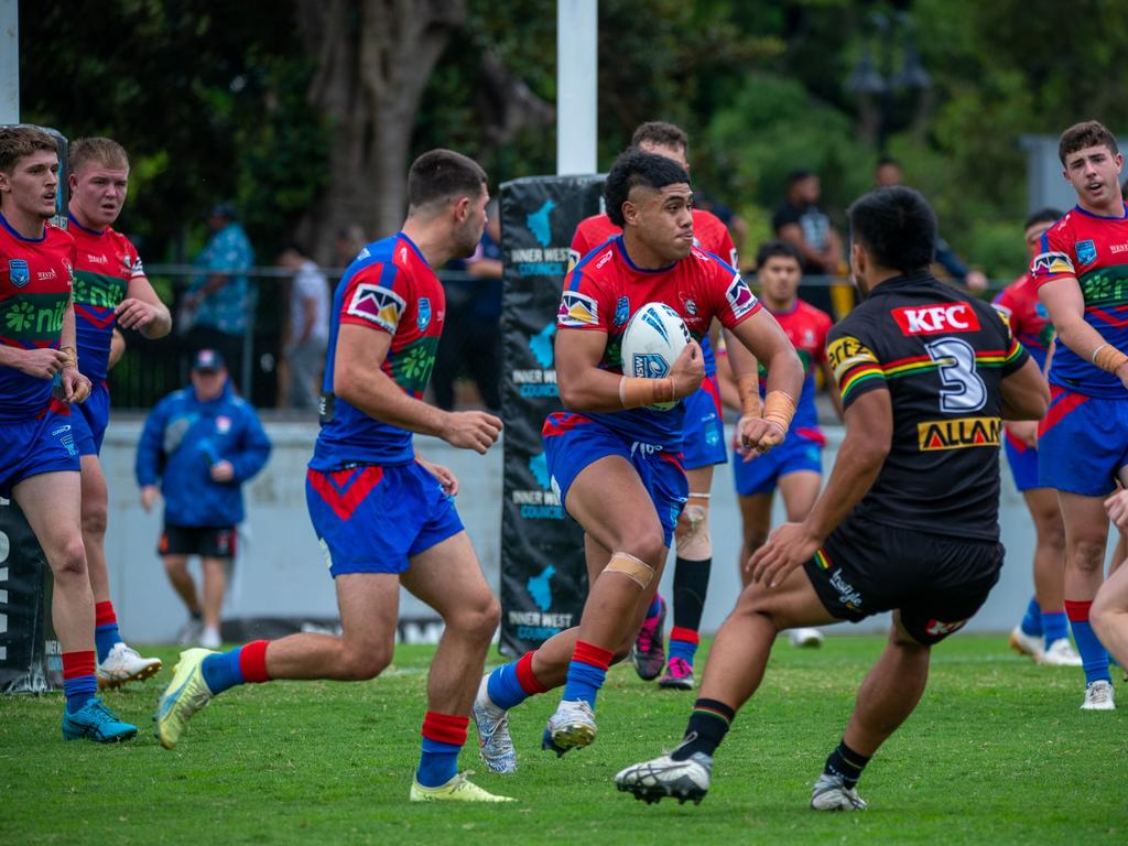 Elijah Salesa Leaumoana hits the line at speed. Picture: Thomas Lisson
