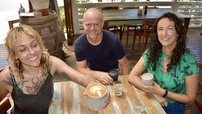 Williams St Kitchen &amp; Bar manager Katie Stott, Lennox Chamber of Commerce treasurer Brad Pollard and Ballina Shire Council Waste Education Officer Samala Heart showing the new reusable cups.