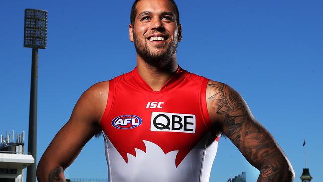 NOT FOR INTERNET - ** EXCLUSIVE PICTURE ** - Lance Buddy Franklin wears the Sydney Swans jumper for the first time at the SCG today after a press conference announcing his arrival at the club. pic. Phil Hillyard