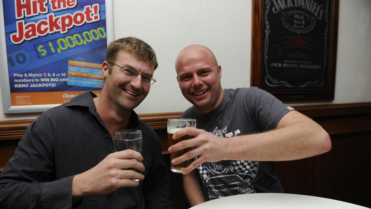 Ross Davidson and Michael Van Ton Gren at the Grand Hotel, Gladstone. Photo Luka Kauzlaric / The Observer