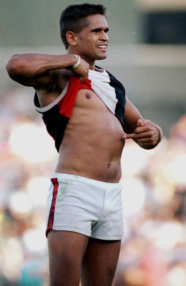 The iconic 1993 moment Nicky Winmar sparked change in footy and society. Picture: John Feder