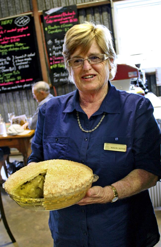 Ros Sutton with her famous 22-apple apple pie at Suttons Juice Factory, Cidery and Shed Cafe, Thulimbah. Picture: Tourism Queensland.