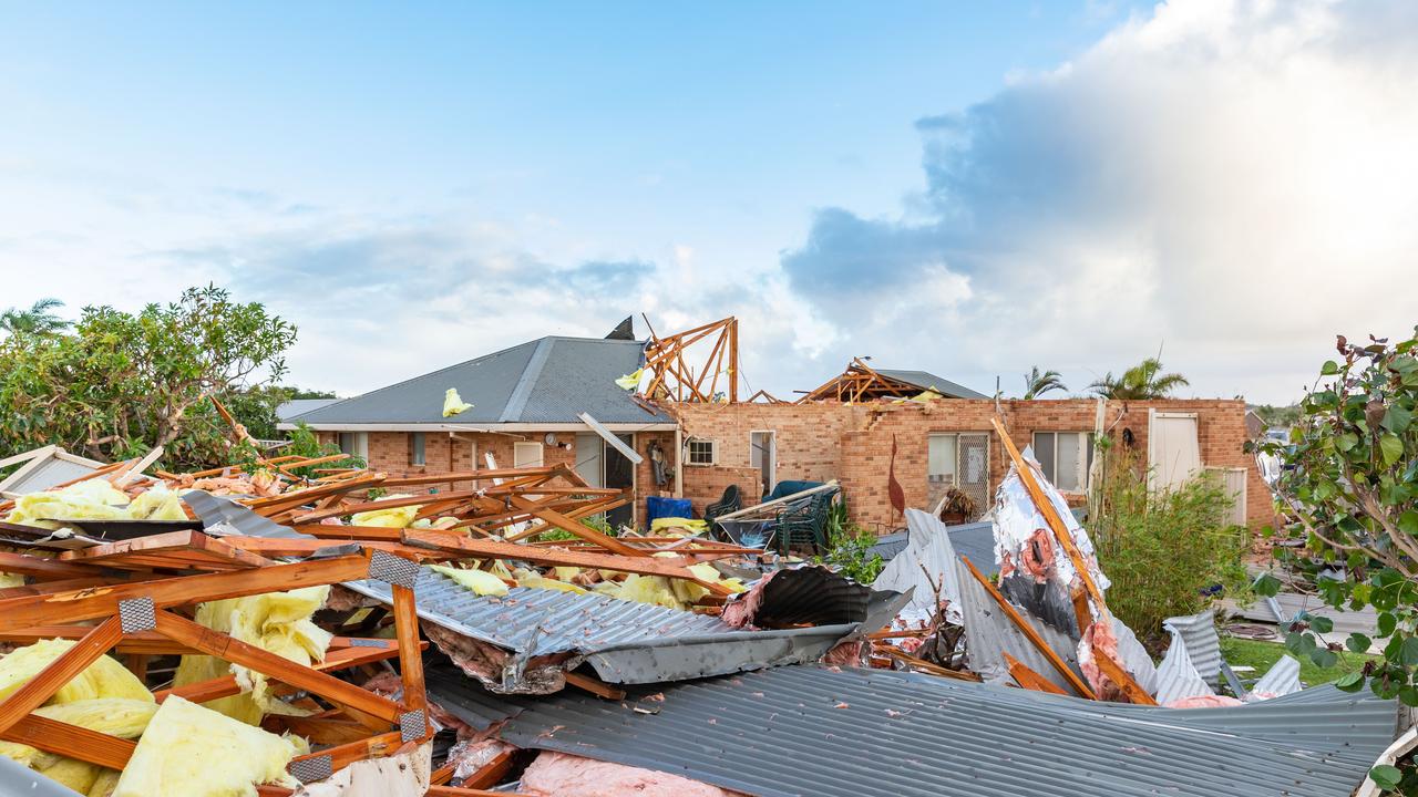 Ferocious winds of 120km/h hit the suburb of Kalbarri. Picture: Yvonne McKenzie/Getty Images