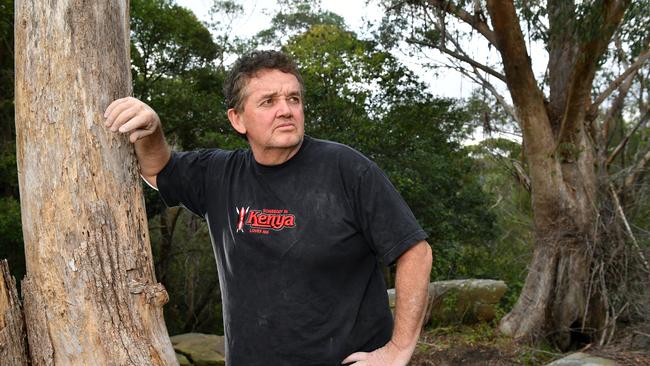 Berowra Heights resident Gary Evans knows the bushland behind his home better than most and has been helping look for Ms Yu. Picture: Joel Carrett