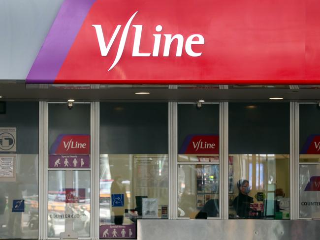 V/Line chief sacked