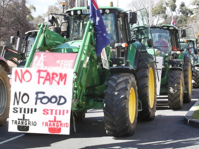 Farmers protest in Melbourne. Picture: NCA NewsWire / David Crosling