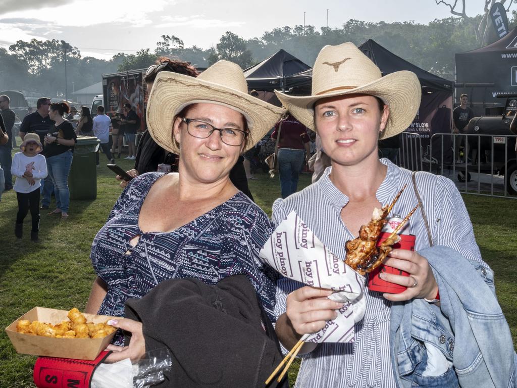 Beck Nelson (left) and Jennie Parkes at Meatstock, Toowoomba Showgrounds. Friday, April 8, 2022. Picture: Nev Madsen.