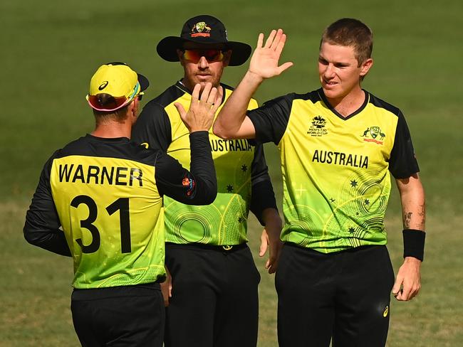 Aussies cut loose to revive World Cup hopes