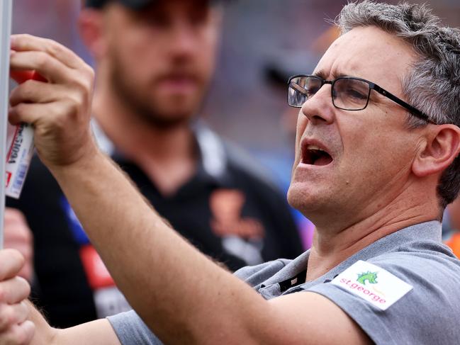 ADELAIDE, AUSTRALIA - APRIL 30: Leon Cameron, Senior Coach of the Giants during the 2022 AFL Round 07 match between the Adelaide Crows and the GWS Giants at Adelaide Oval on April 30, 2022 in Adelaide, Australia. (Photo by James Elsby/AFL Photos via Getty Images)