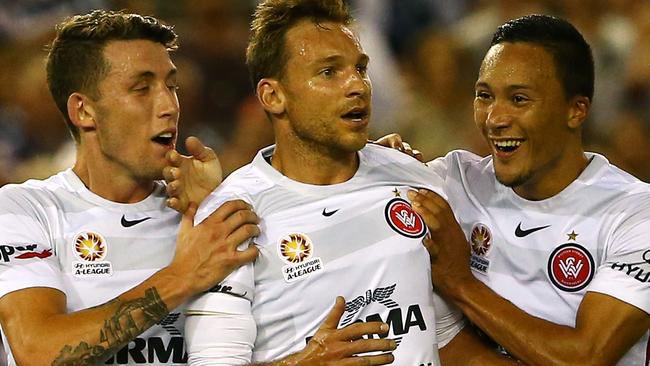 MELBOURNE, AUSTRALIA - FEBRUARY 06: Brendon Santalab of the Wanderers celebrates after scoring their first goal during the round 18 A-League match between the Melbourne Victory and Western Sydney Wanderers at Etihad Stadium on February 6, 2016 in Melbourne, Australia. (Photo by Scott Barbour/Getty Images)