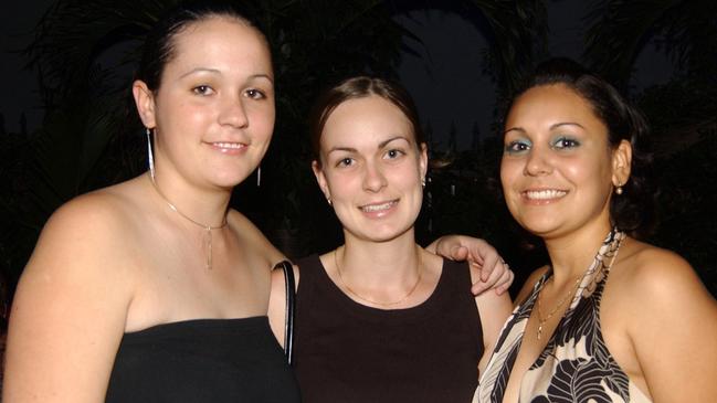 Clarissa McPhee, Katie Whiting and Sarah Fisher at Mantaz Club and Bar Pic Bryan Lynch AD496026