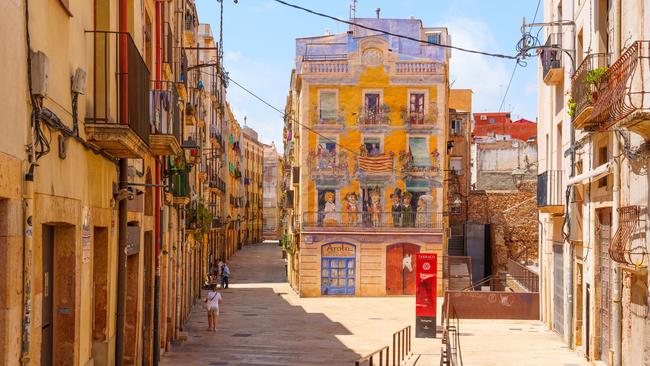 Colourful mural in the centre of Tarragona, Spain.