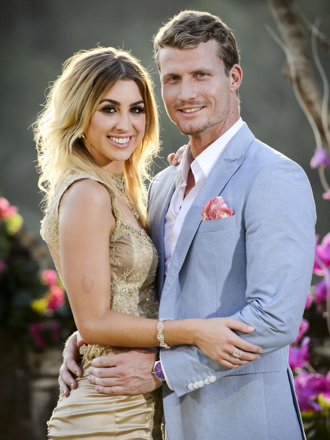 Richie Strahan chose Alex Nation on the 2016 season of The Bachelor.