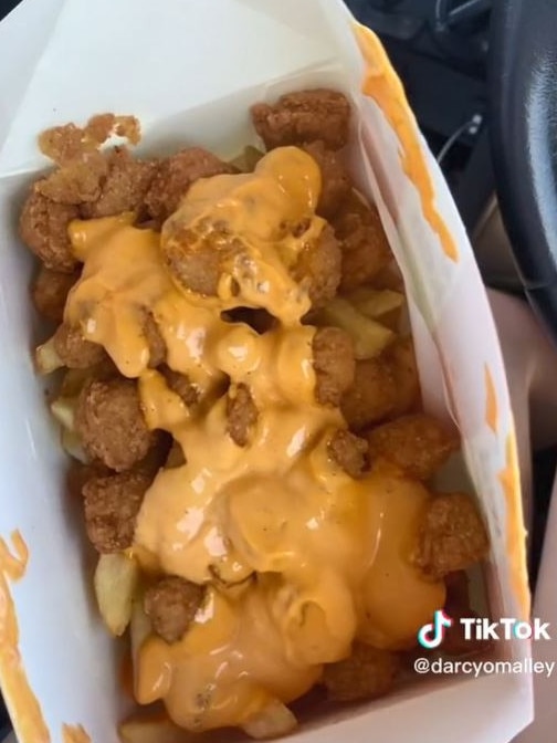 The Kentucky Snack Pack features hot chips, popcorn chicken and supercharged sauce. Picture: TikTok/@darcyomalley