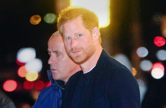 Prince Harry ‘only Lasted Five Minutes Claims Older Woman Who Took His Virginity Au 