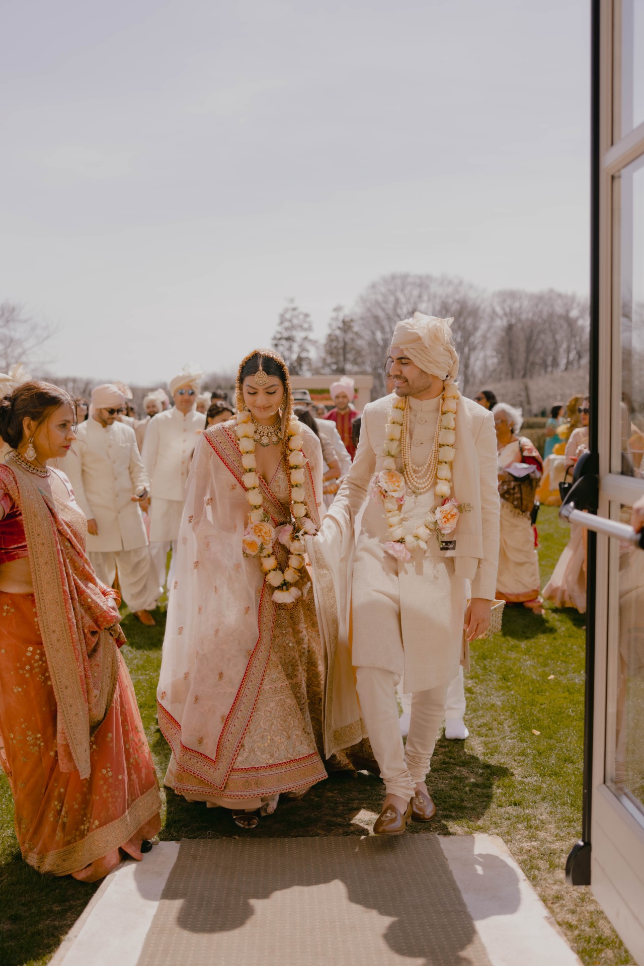 The Bride Wore 6 Looks At Her New York Castle Wedding - Vogue Australia