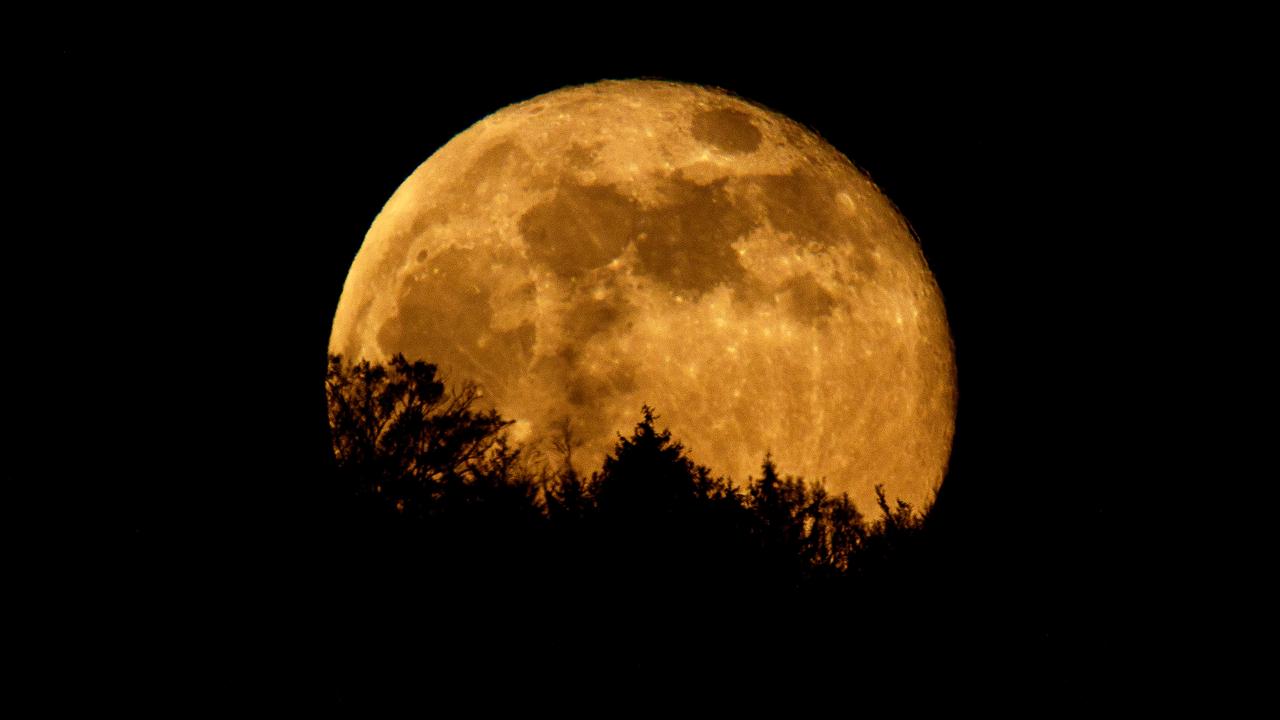 The supermoon on March 26 will be the second and final supermoon of this year. Picture: Matthias Hangst/Getty Images