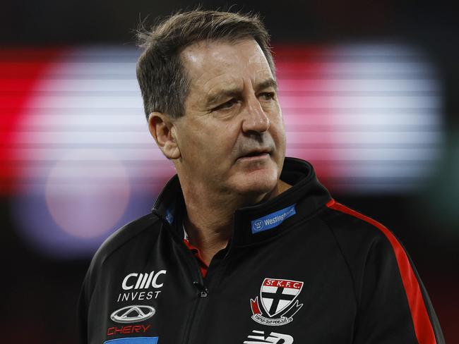 MELBOURNE , AUSTRALIA. May 18, 2024.  AFL round 10Ã  St Kilda vs Fremantle at Marvel Stadium .   Ross Lyon, Senior Coach of the Saints    . Pic: Michael Klein