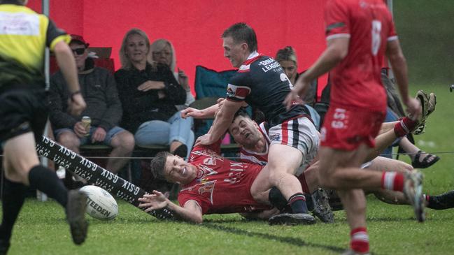 Josh Woutersz scores in the corner. Picture: Julian Andrews