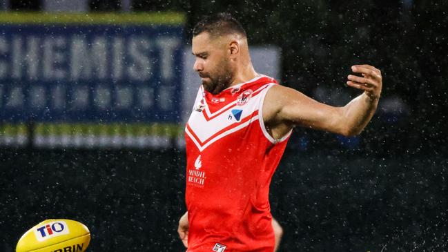 Waratah ruck Arnold Kirby has been in great form throughout the 2022-23 NTFL season. Picture: Celina Whan / AFLNT Media