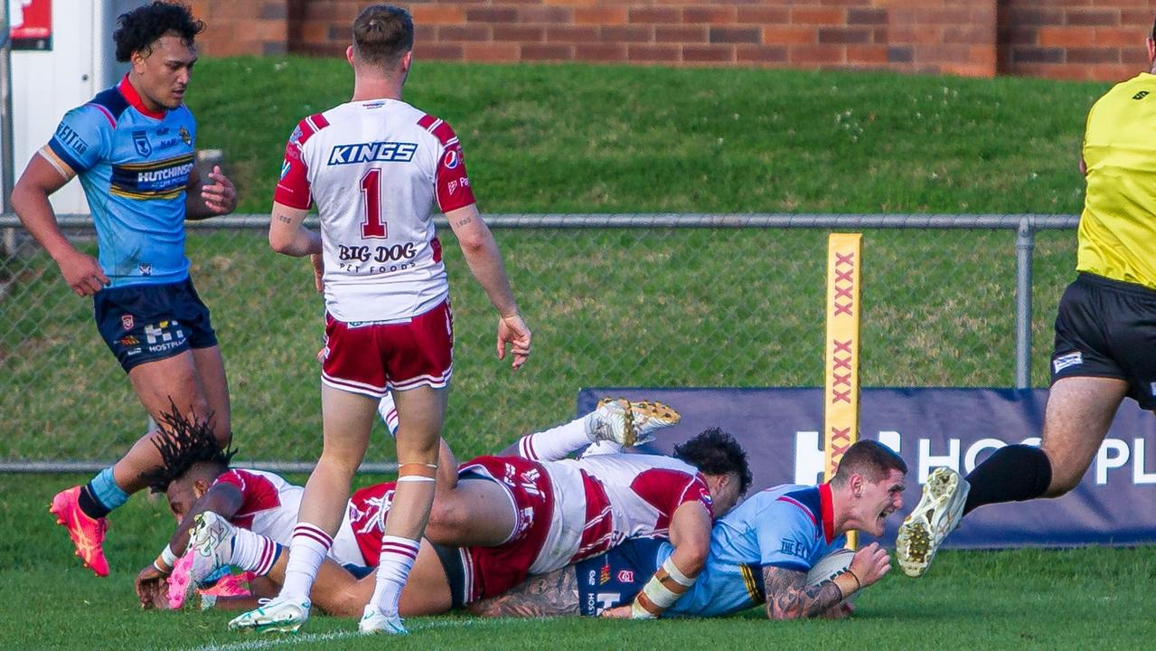 Corey Fenning scores a try for the Western Clydesdales. Picture: Benny Hassum Photography