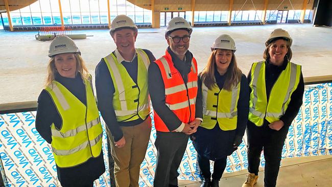 City of Mount Gambier General Manager City Infrastructure Barbara Cernovskis, Belgravia Leisure Chief Operating Officer Anthony McIntosh, City of Mount Gambier General Manager Tim Coote, Cr Sonya Mezinec and Belgravia Leisure SA State Manager Catherine Foreman. Picture: Supplied