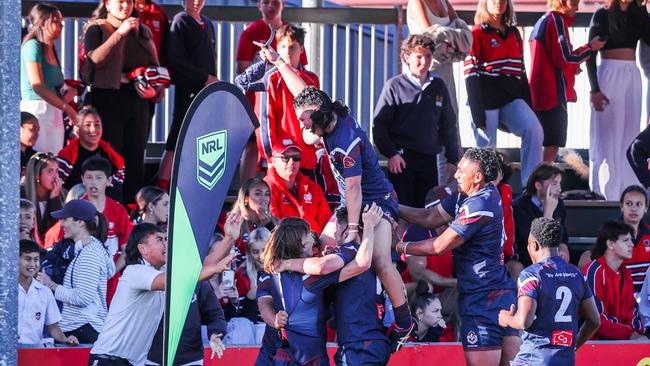 LANGER trophy schoolboy rugby league grand final between Palm Beach Currumbin SHS and Ipswich SHS. Ipswich SHS players celebrate the win. Picture: NIGEL HALLETT