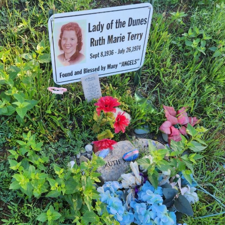 After she was identified, her grave was updated to show her name and picture. Picture: Twitter