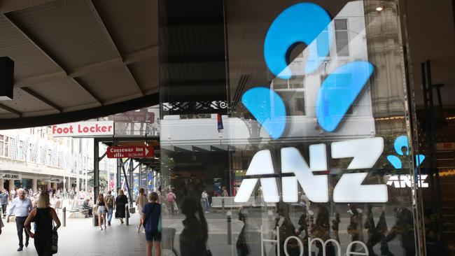 MELBOURNE, AUSTRALIA - NewsWire Photos, JANUARY 24, 2023. Cost of living Melbourne. ANZ Bank in Bourke street.  Picture: NCA NewsWire / David Crosling