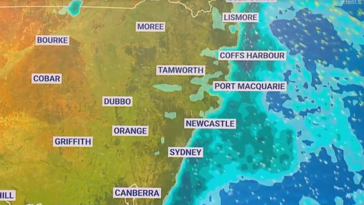 Wet weather: Sydney, Queensland prepare for drenching