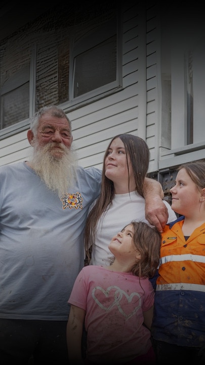 Wingham resident guarded home against looters during floods