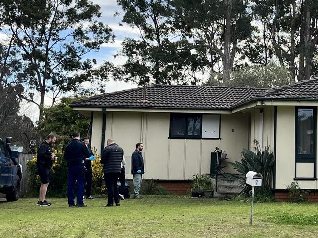 Scene pictures from Tahmoor where shots werew fired in an alleged home invasion on Lintina Street, Tahmoor.